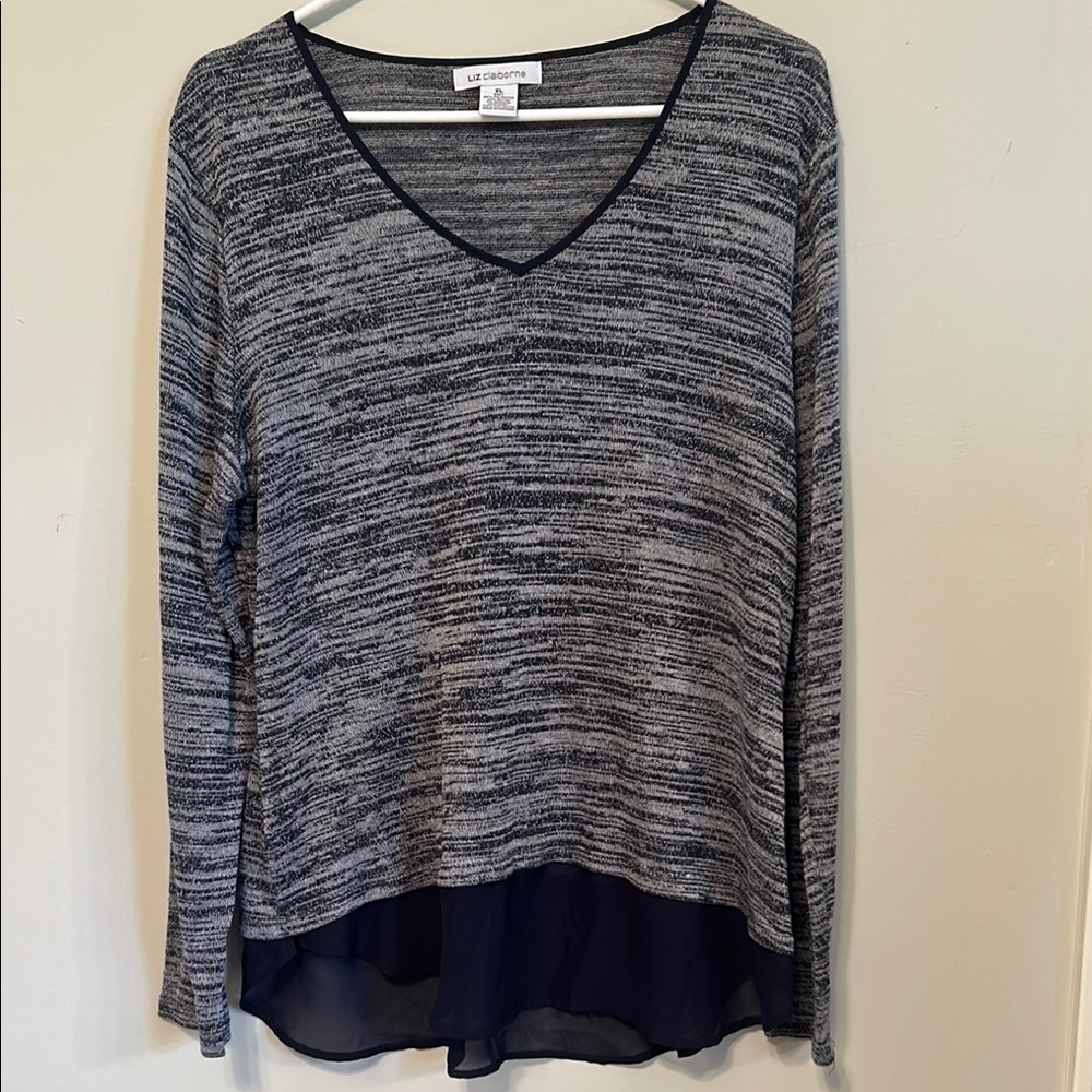 Liz Claiborne Navy and Gray Long Sleeve Asymmetrical Blouse. Size XL.